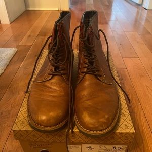 Original Penguin Men’s brown leather jerry Jeff boot size 8.5, like new